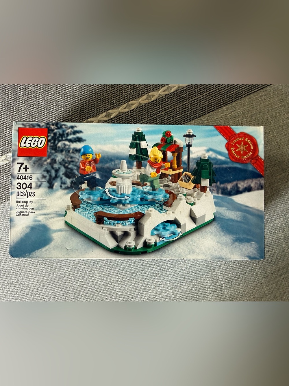 LEGO Holiday Ice Rink Scene - (2020 Limited Edition—factory sealed)